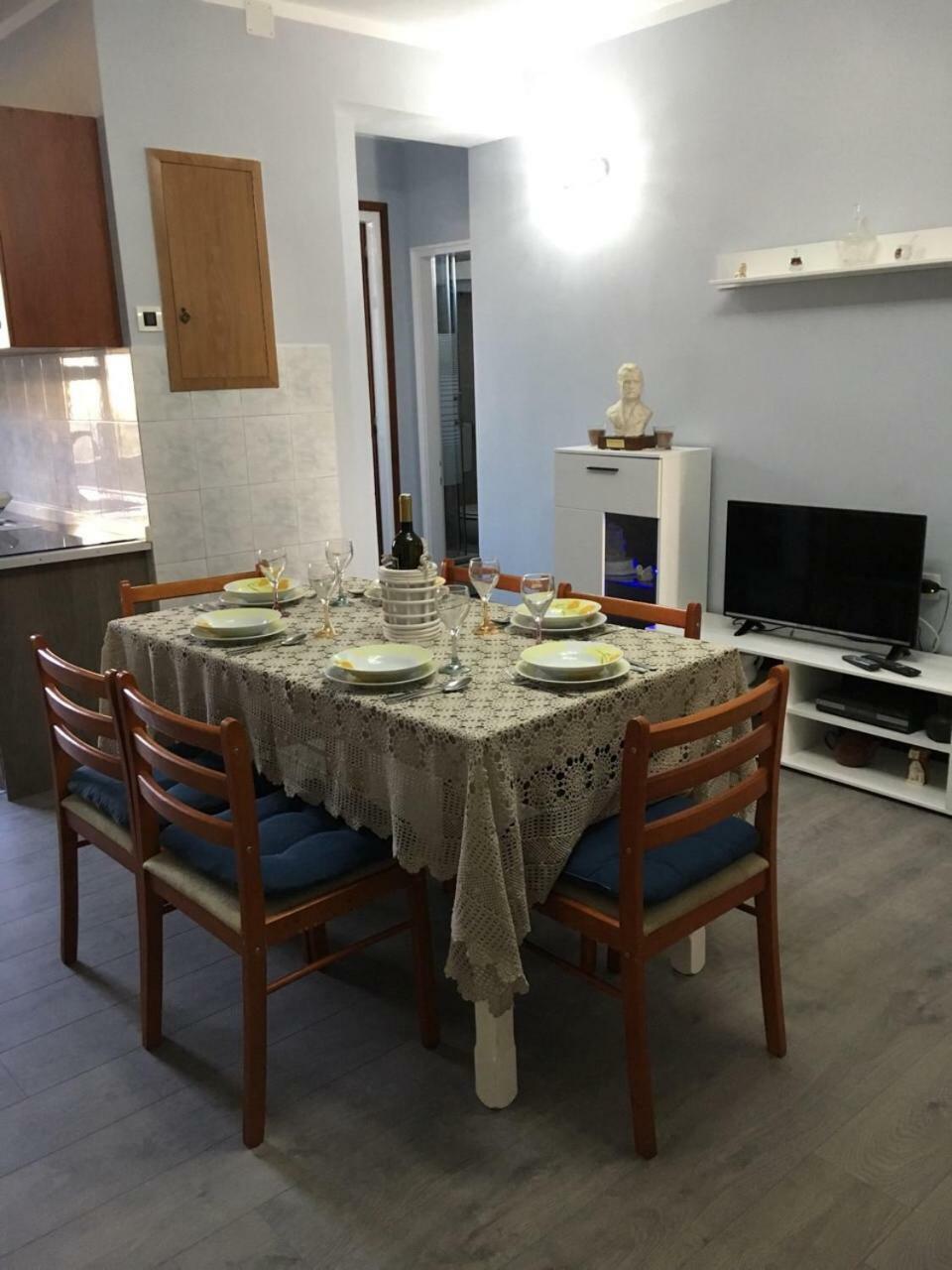 Apartment Kumicic - 3 Bedrooms Ičići Extérieur photo